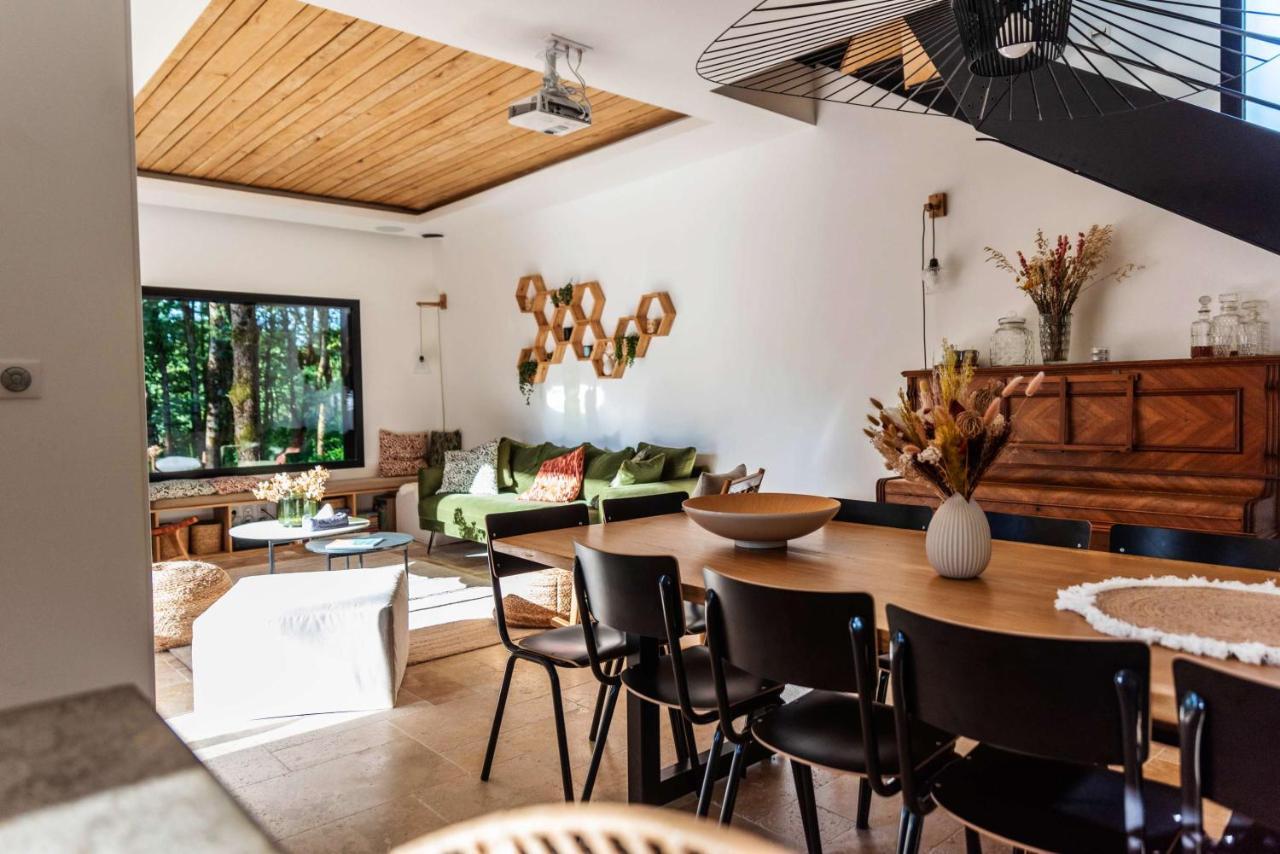Dans Les Arbres Bed & Breakfast Lanta Екстериор снимка